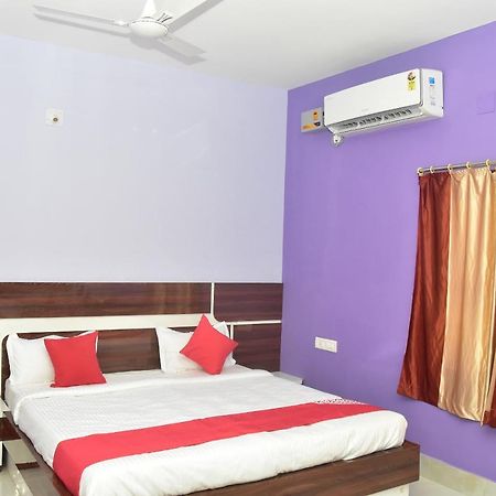 Hotel Oyo 22547 Avigna Residency à Bhubaneswar Extérieur photo