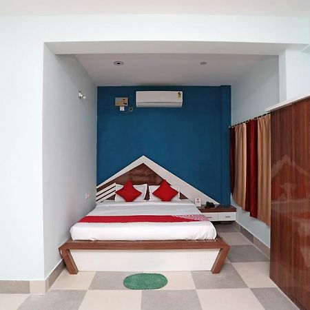 Hotel Oyo 22547 Avigna Residency à Bhubaneswar Extérieur photo