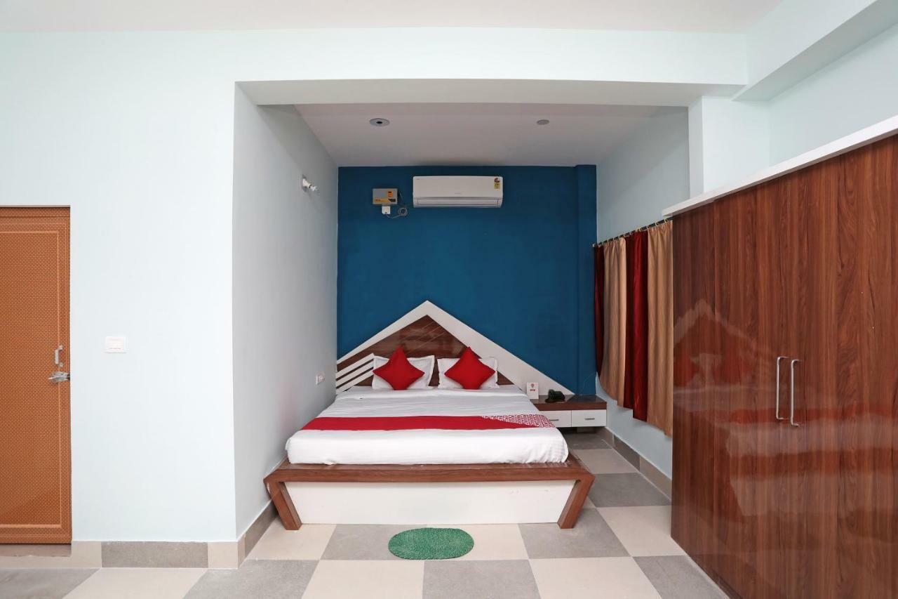 Hotel Oyo 22547 Avigna Residency à Bhubaneswar Extérieur photo